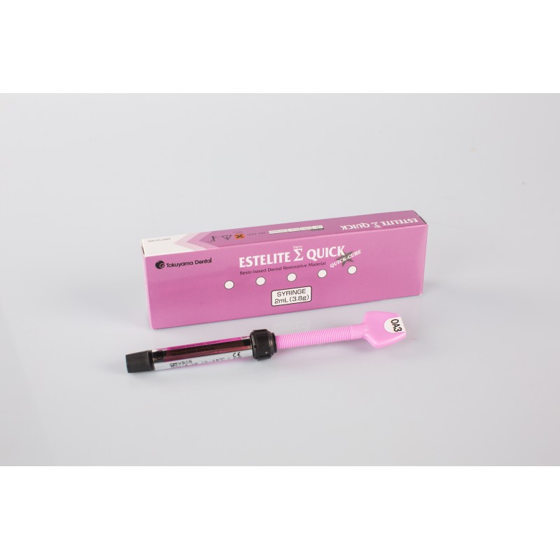 Күлімсіреген эротикалық қыздар